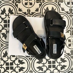 Steve Madden MONA BLACK LEATHER size 8.5